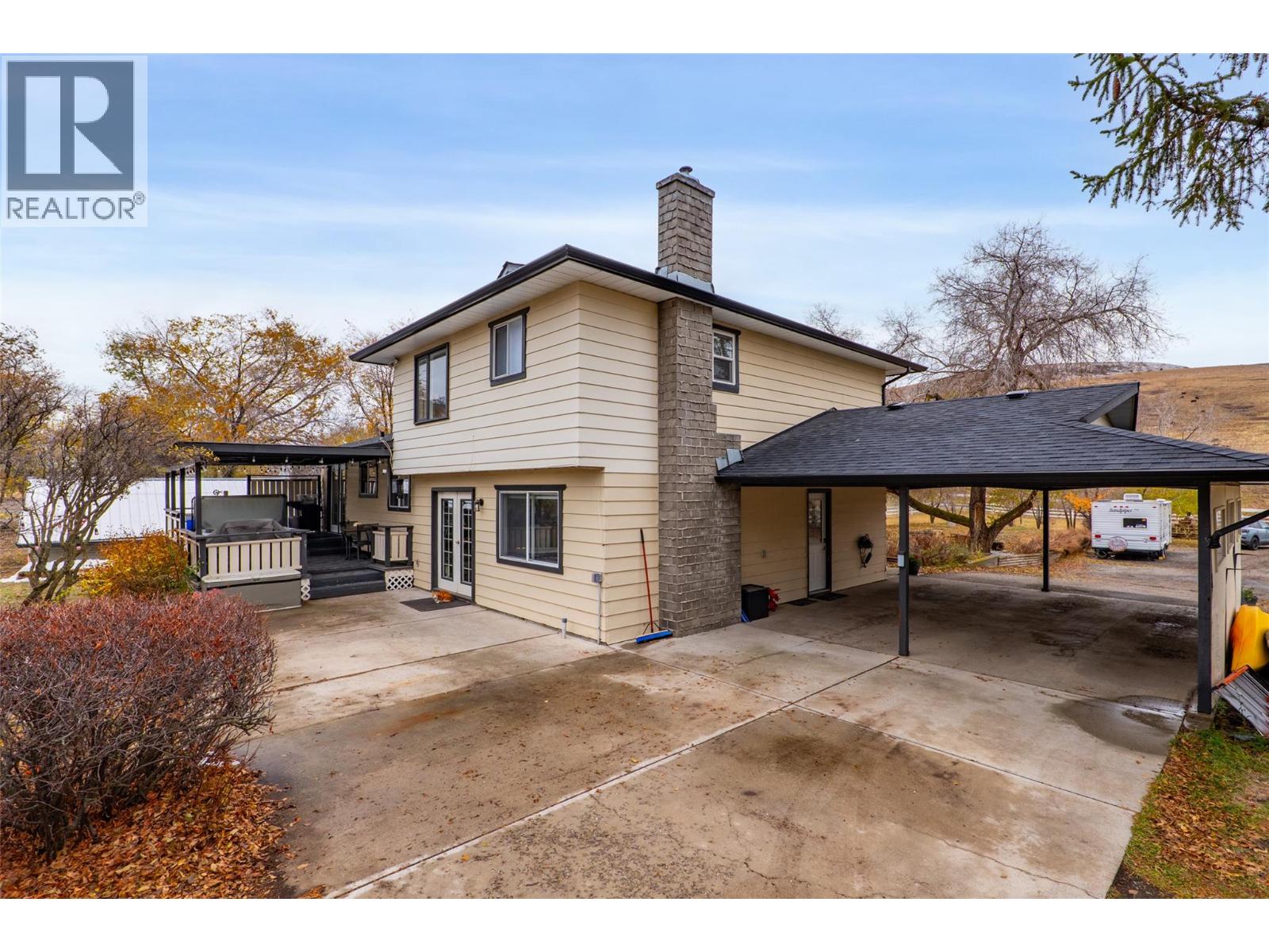 2828 Long Lake Road