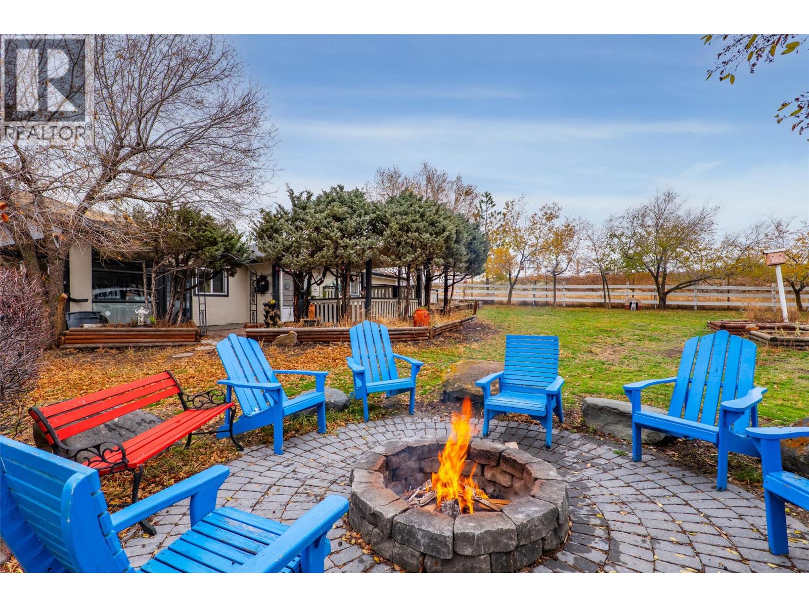 2828 Long Lake Road