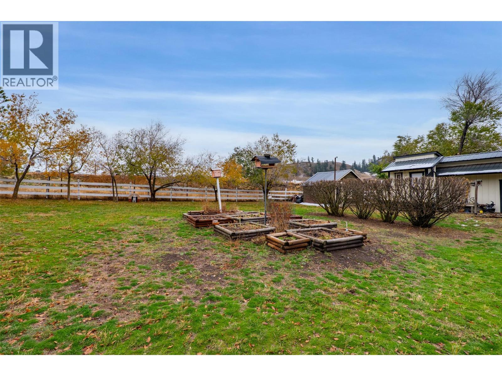 2828 Long Lake Road