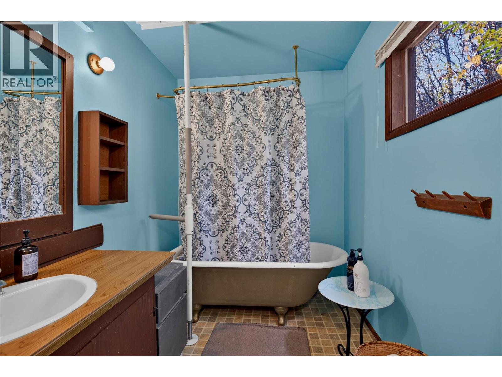 7275 Tillicum Road, Vernon, British Columbia  V1B 3N9 - Photo 35 - 10404497