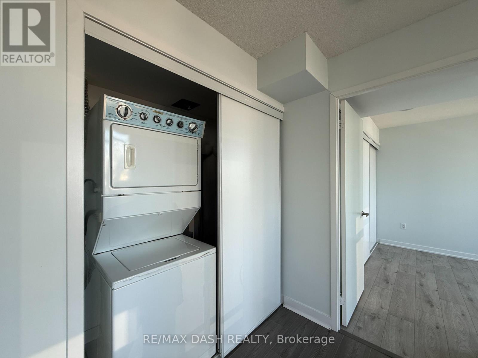 1715 - 25 Telegram Mews, Toronto, Ontario  M5V 3Z1 - Photo 7 - C14129756