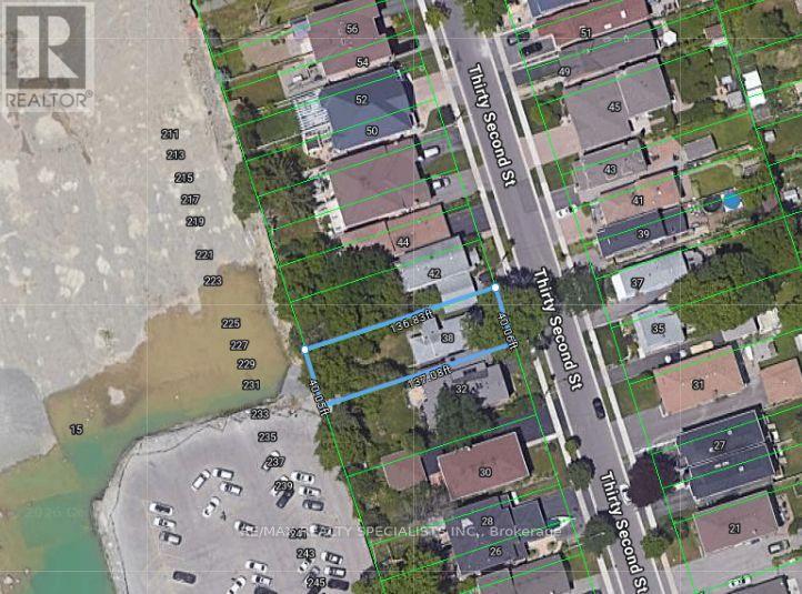 38 Thirty Second Street, Toronto, Ontario  M8W 3G4 - Photo 2 - W14129662