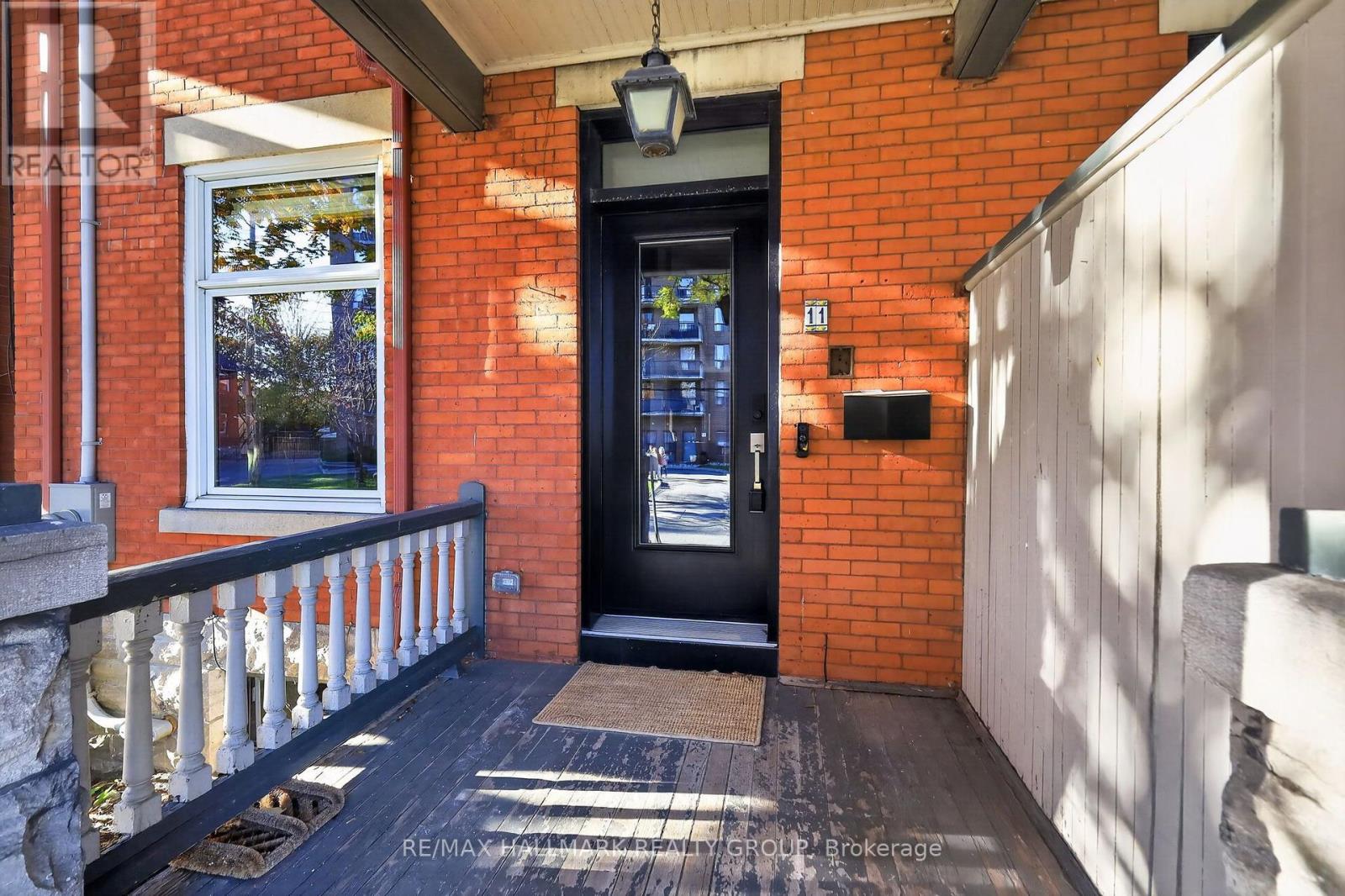 11 Third Avenue, Ottawa, Ontario  K1S 2J5 - Photo 3 - X14129802