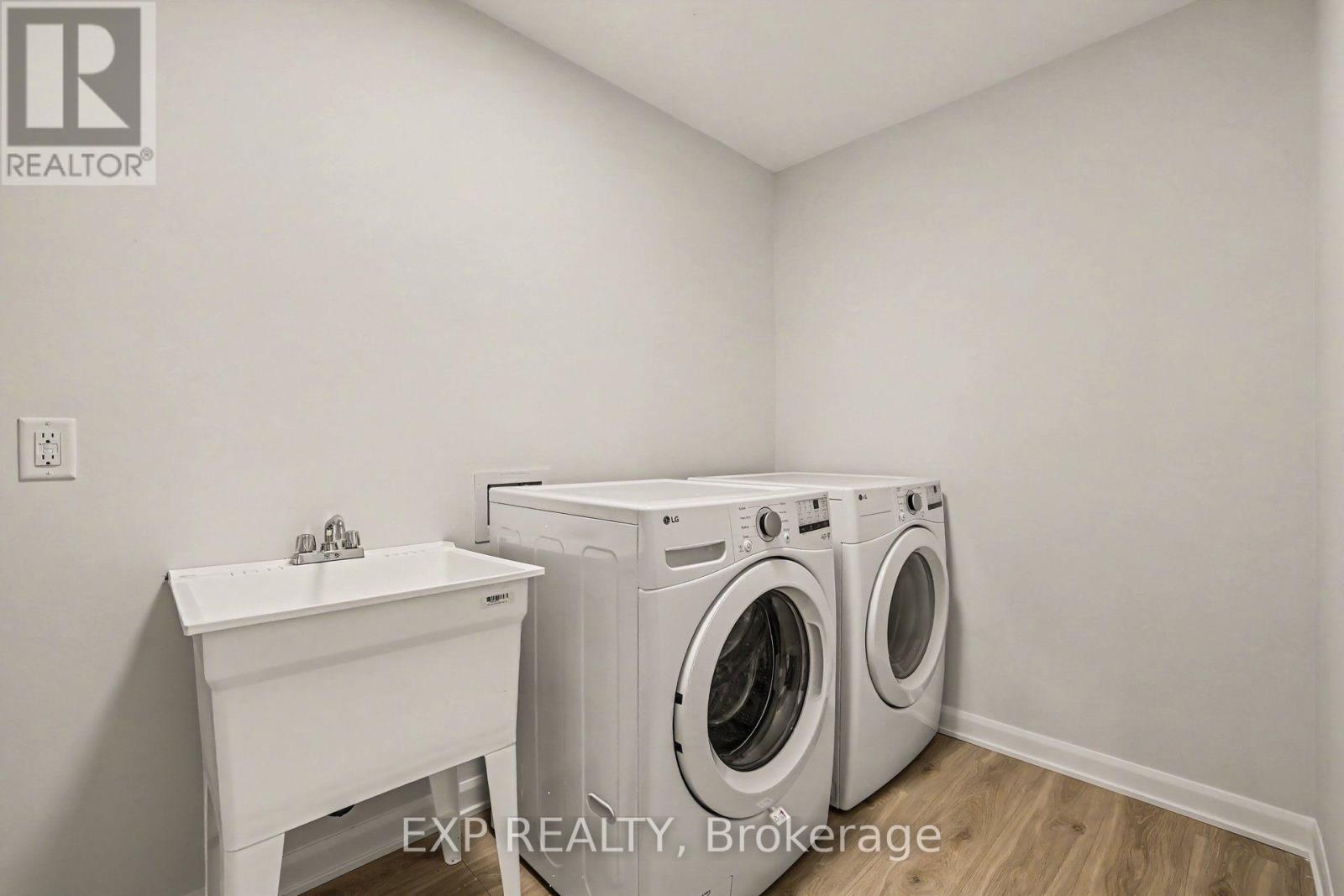 681 Moonglade Crescent, Ottawa, Ontario  K2J 7N2 - Photo 7 - X14129854