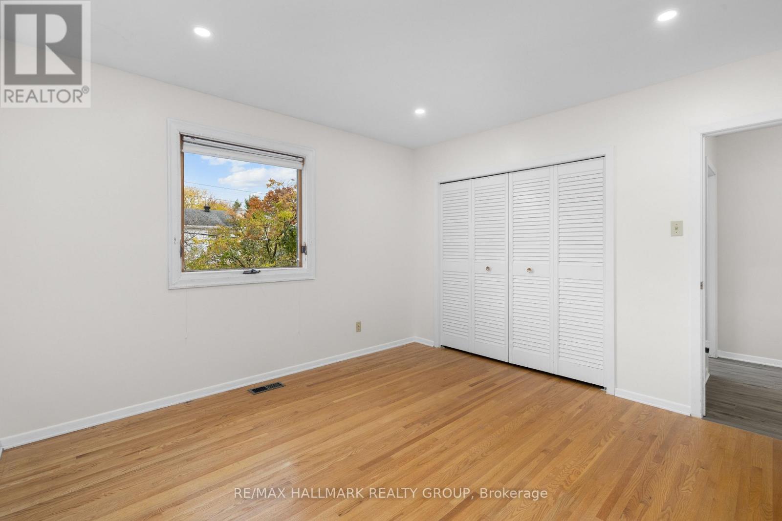 937 Dresden Crescent, Ottawa, Ontario  K2B 5H9 - Photo 33 - X14129892