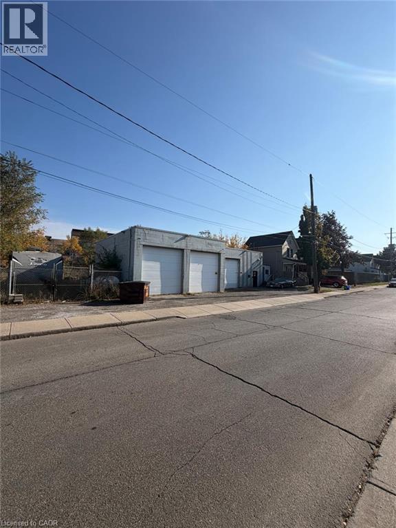 32 Northcote Street, Hamilton, Ontario  L8L 7H9 - Photo 4 - 40874911
