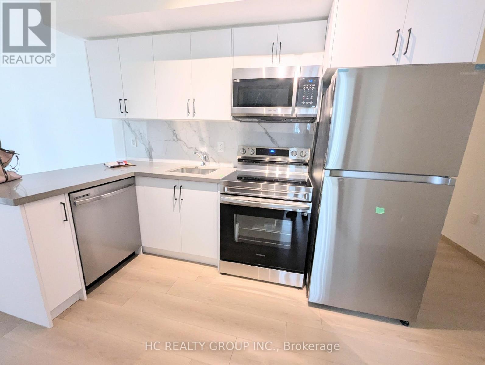 302 - 3421 Sheppard Avenue, Toronto, Ontario  M1T 0C1 - Photo 3 - E14129820