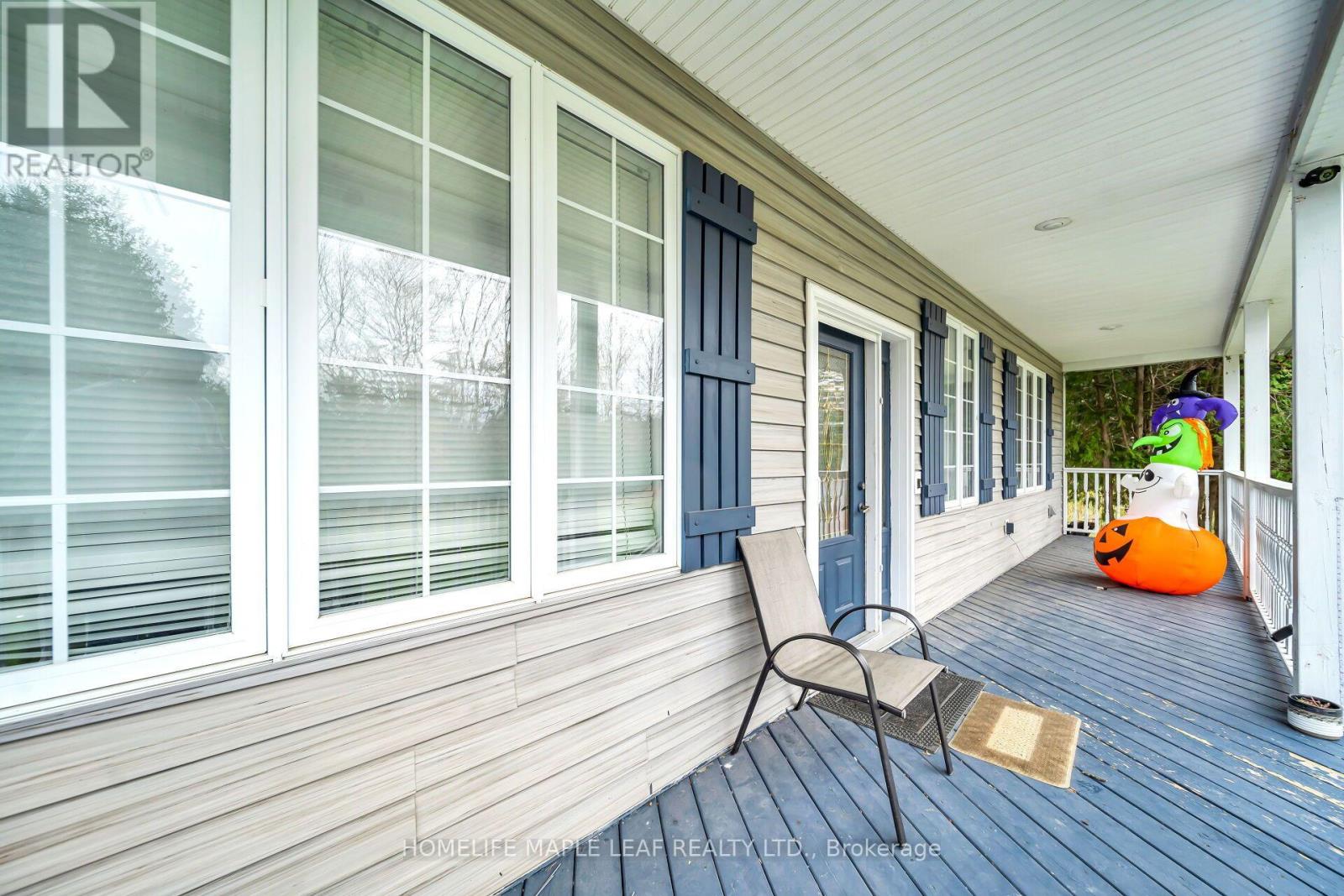 19977 Kennedy Road, Caledon, Ontario  L7K 1Z2 - Photo 4 - W14129792