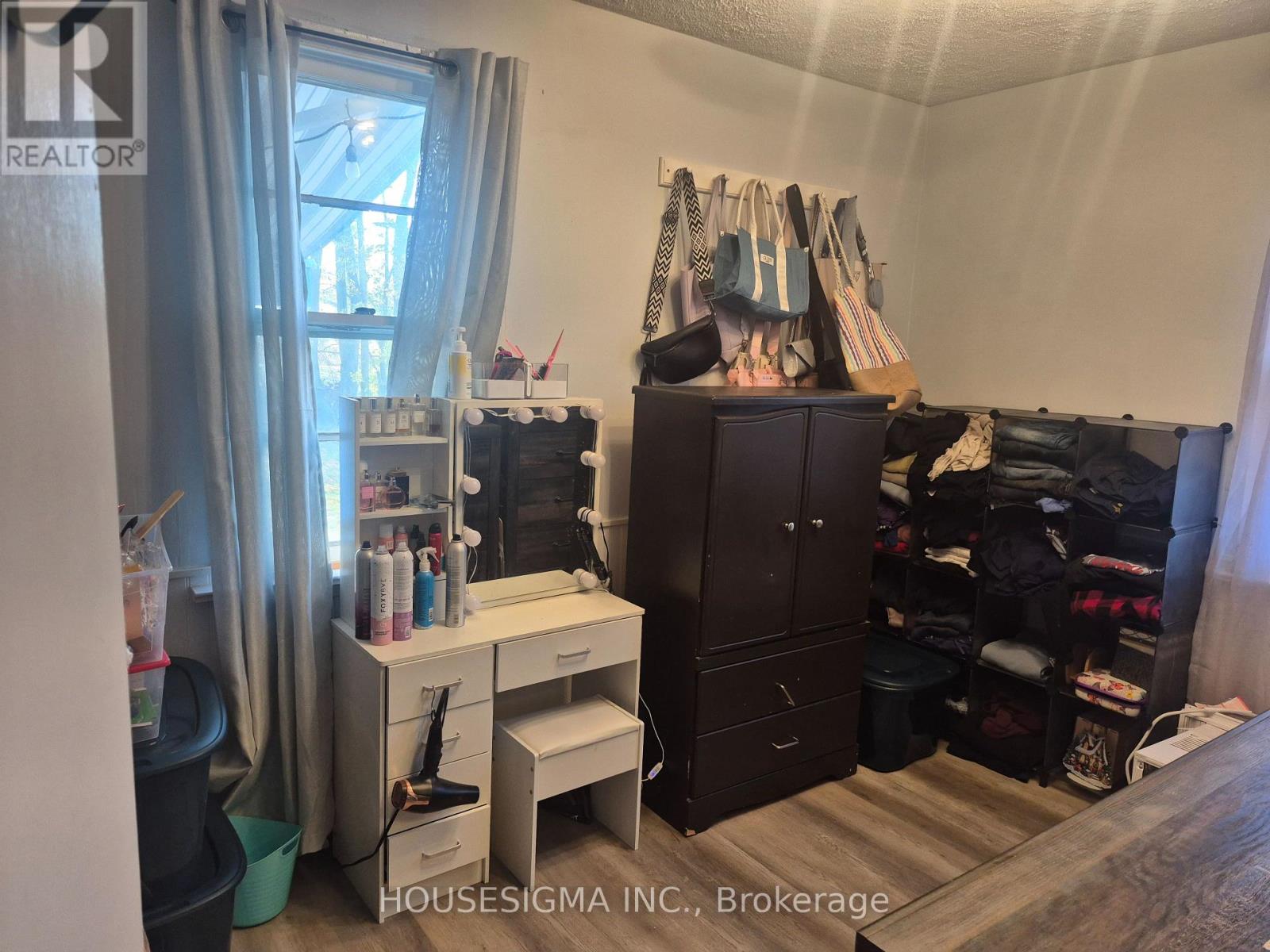 141 Carling Terrace, North Huron, Ontario  N0G 2W0 - Photo 13 - X14129842