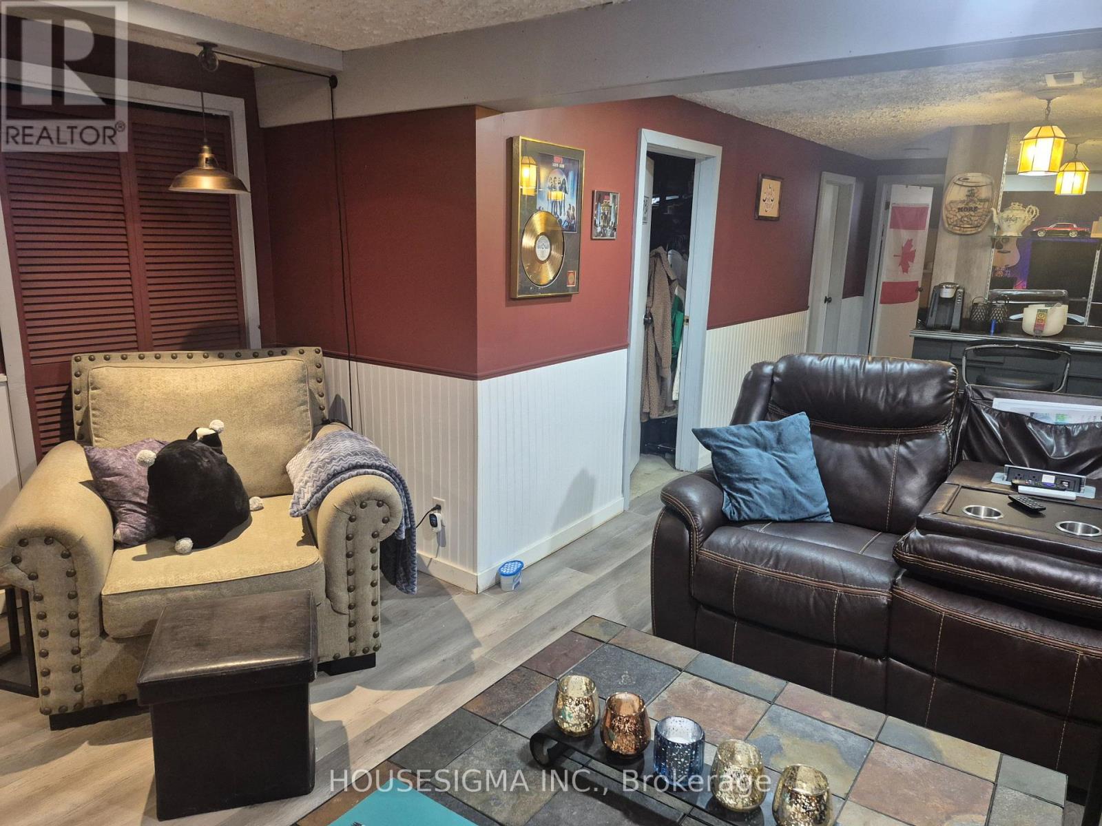 141 Carling Terrace, North Huron, Ontario  N0G 2W0 - Photo 17 - X14129842