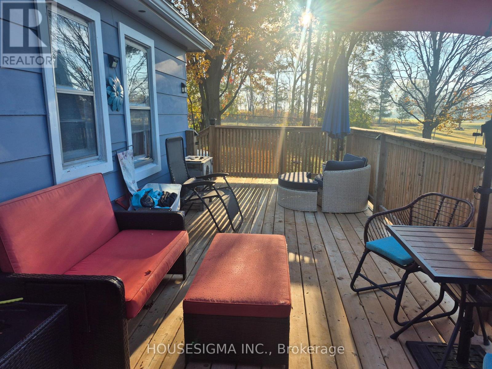 141 Carling Terrace, North Huron, Ontario  N0G 2W0 - Photo 5 - X14129842