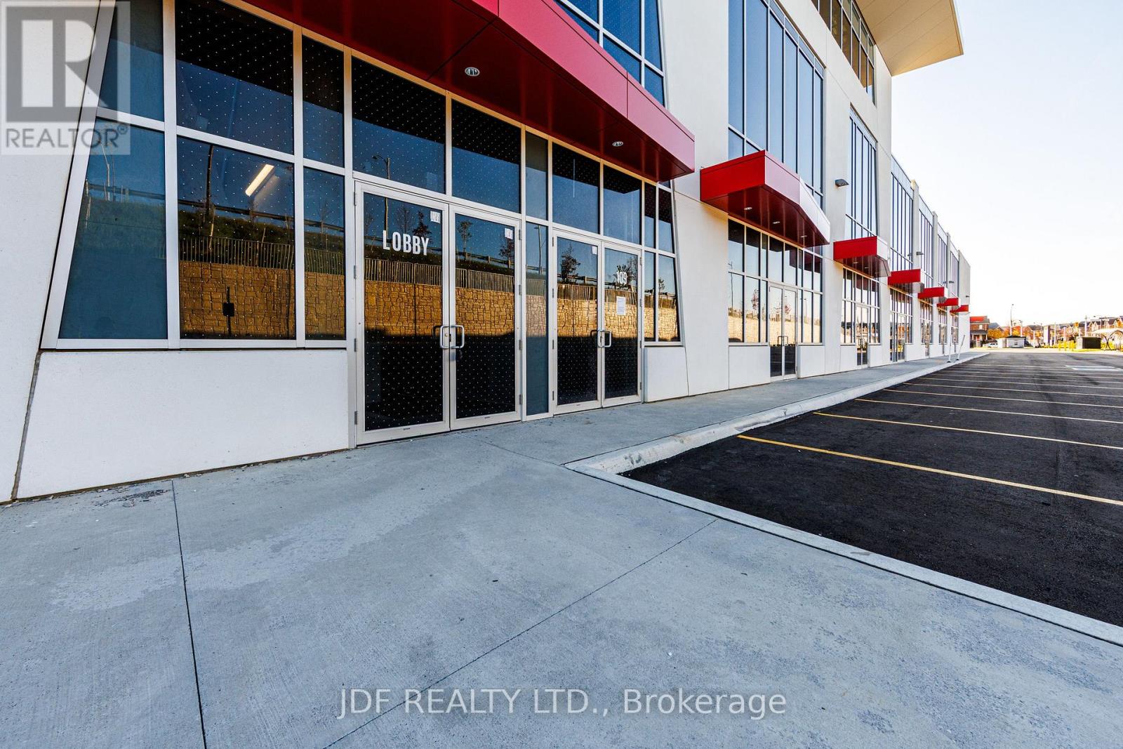 3 - 435 Cityview Boulevard, Vaughan, Ontario  L4H 3M3 - Photo 7 - N13011506