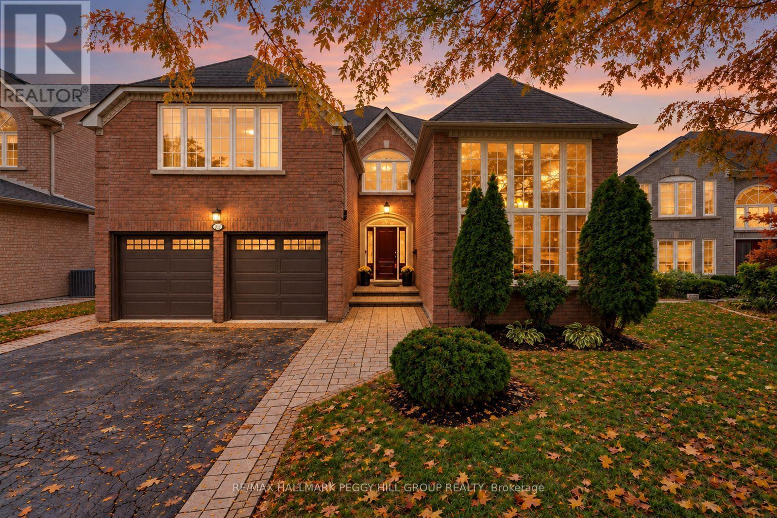 590 GAGNON PLACE, Newmarket, Ontario