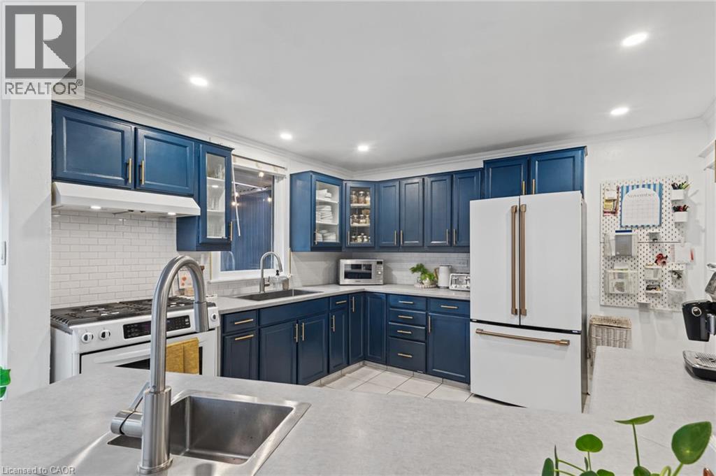 214 Rothsay Avenue, Hamilton, Ontario  L8M 3G7 - Photo 17 - 40874551