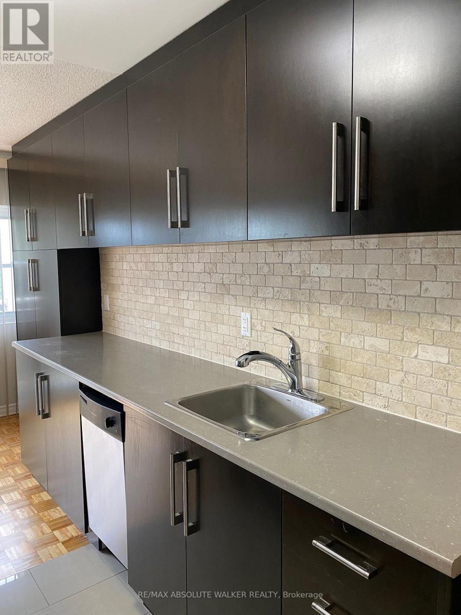202 - 12 Corkstown Road, Ottawa, Ontario  K2H 5B3 - Photo 6 - X14129946