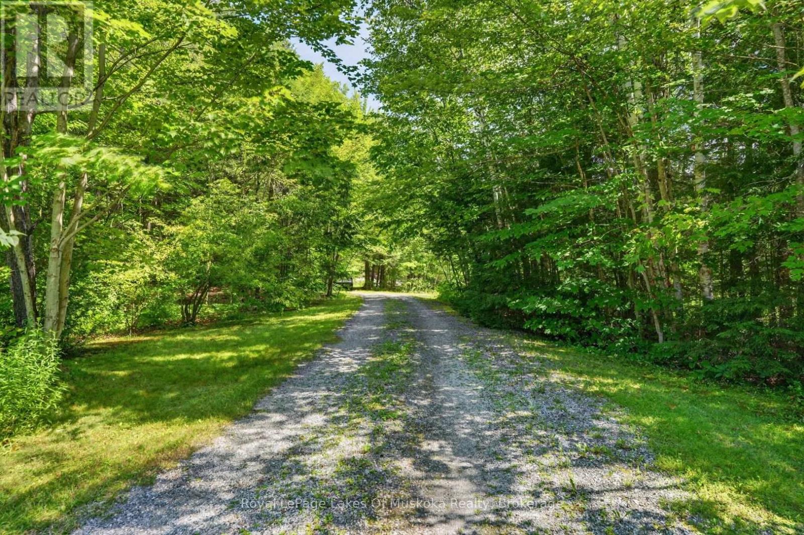 2671 Highway 118 East, Bracebridge, Ontario  P1L 1X1 - Photo 33 - X14129978