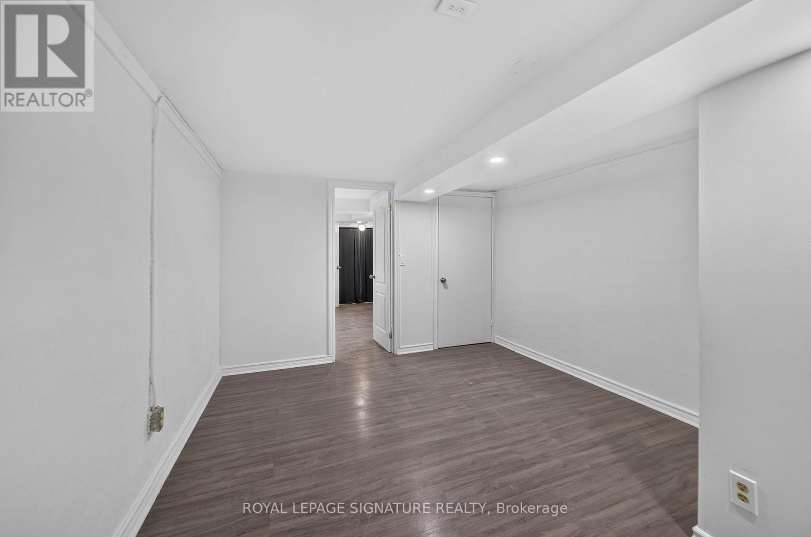 Main Floor - 1138 Eglinton Avenue, Toronto, Ontario  M6C 2E2 - Photo 14 - C14129914