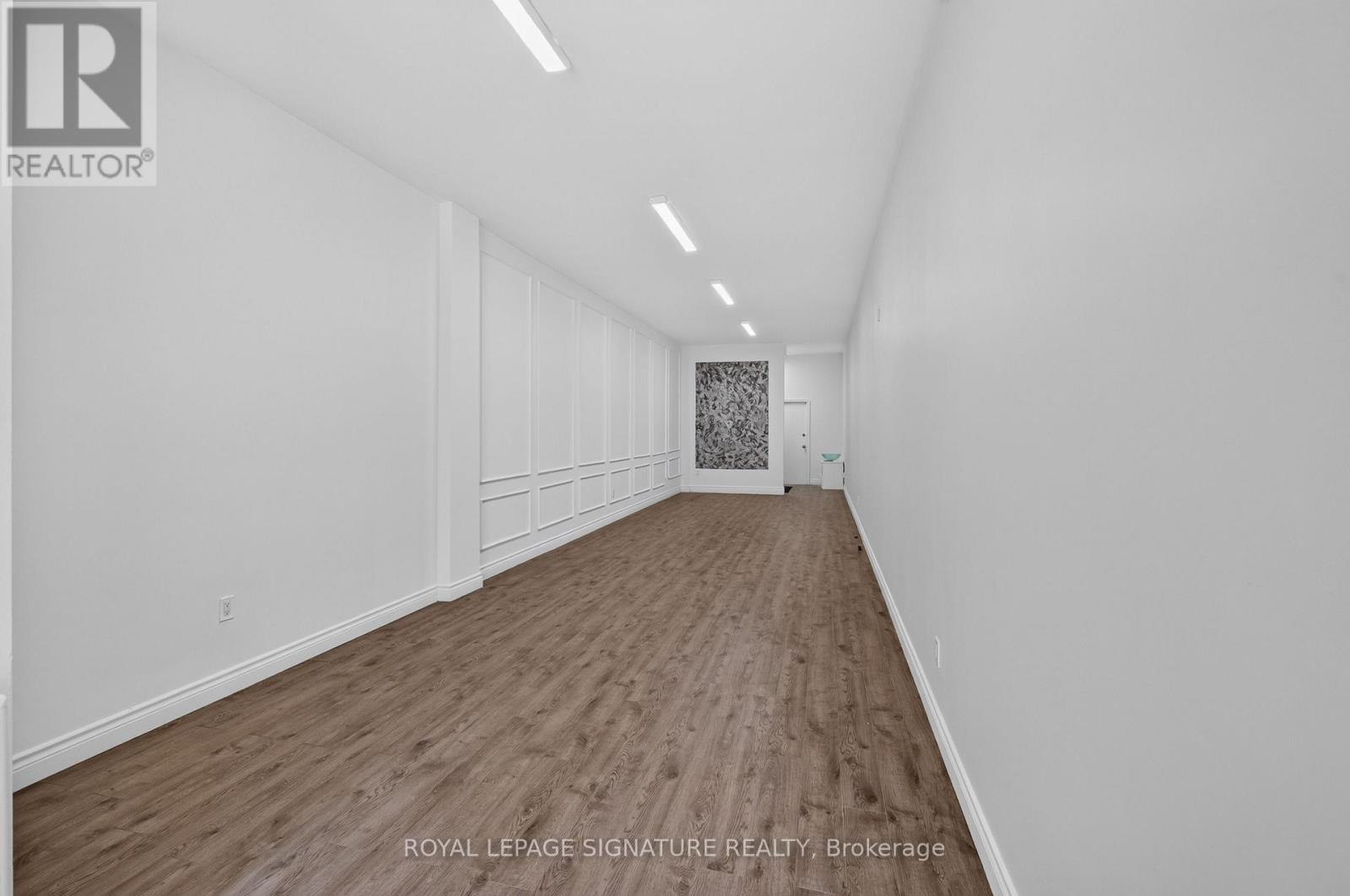 Main Floor - 1138 Eglinton Avenue, Toronto, Ontario  M6C 2E2 - Photo 5 - C14129914