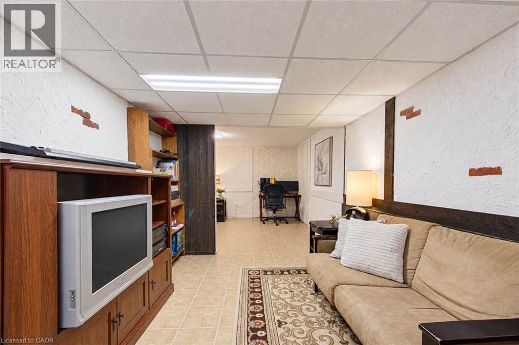 63 Winding Way, Kitchener, Ontario  N2N 1M4 - Photo 26 - 40871921
