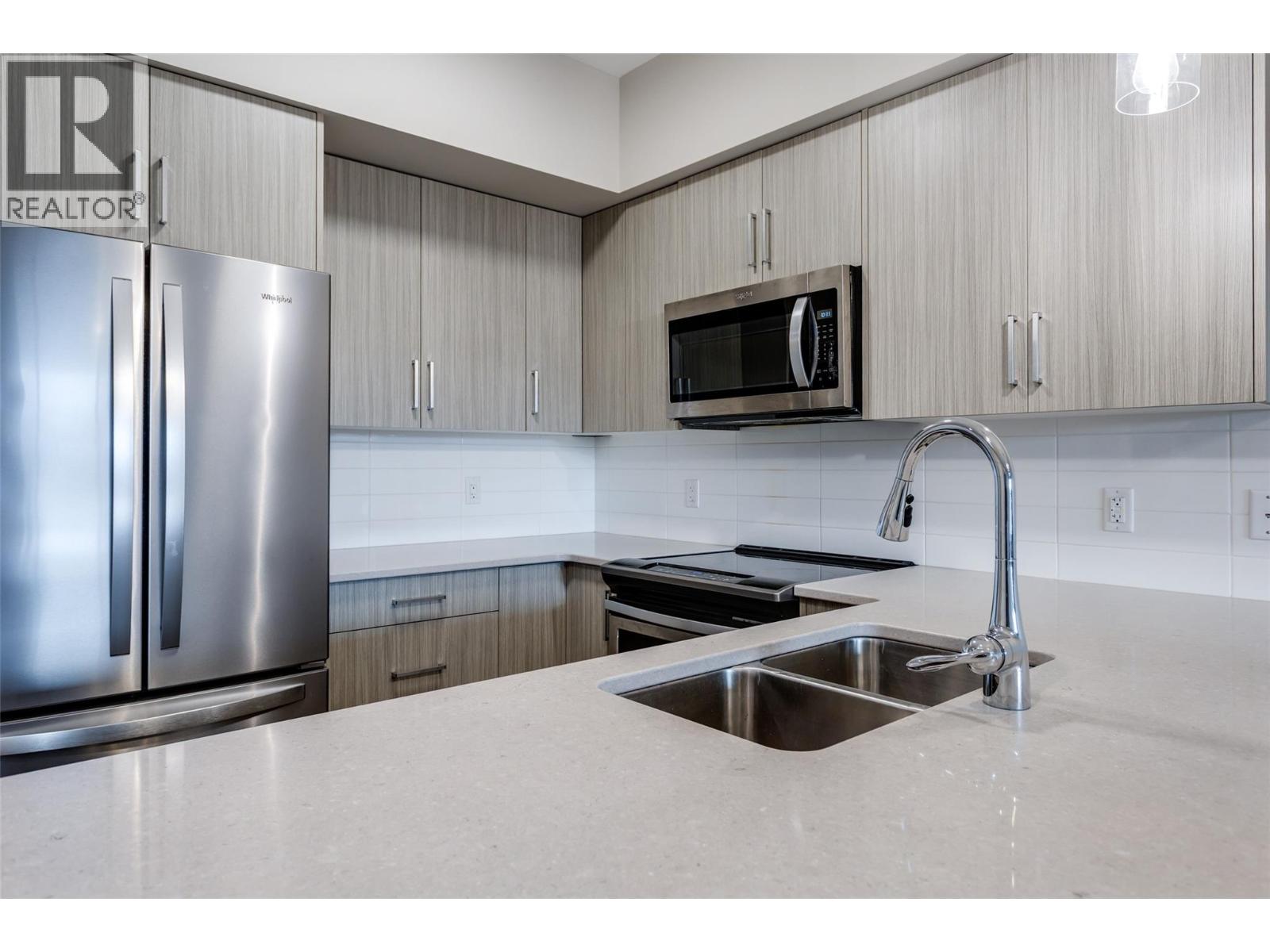 3090 Burtch Road Unit# 312, Kelowna, British Columbia  V1W 5G9 - Photo 4 - 10404842