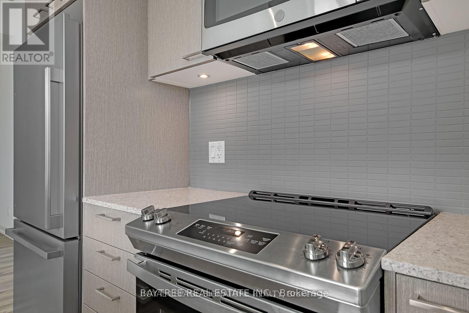 1003 - 1808 St Clair Avenue W, Toronto, Ontario  M6N 0C1 - Photo 19 - W14129912