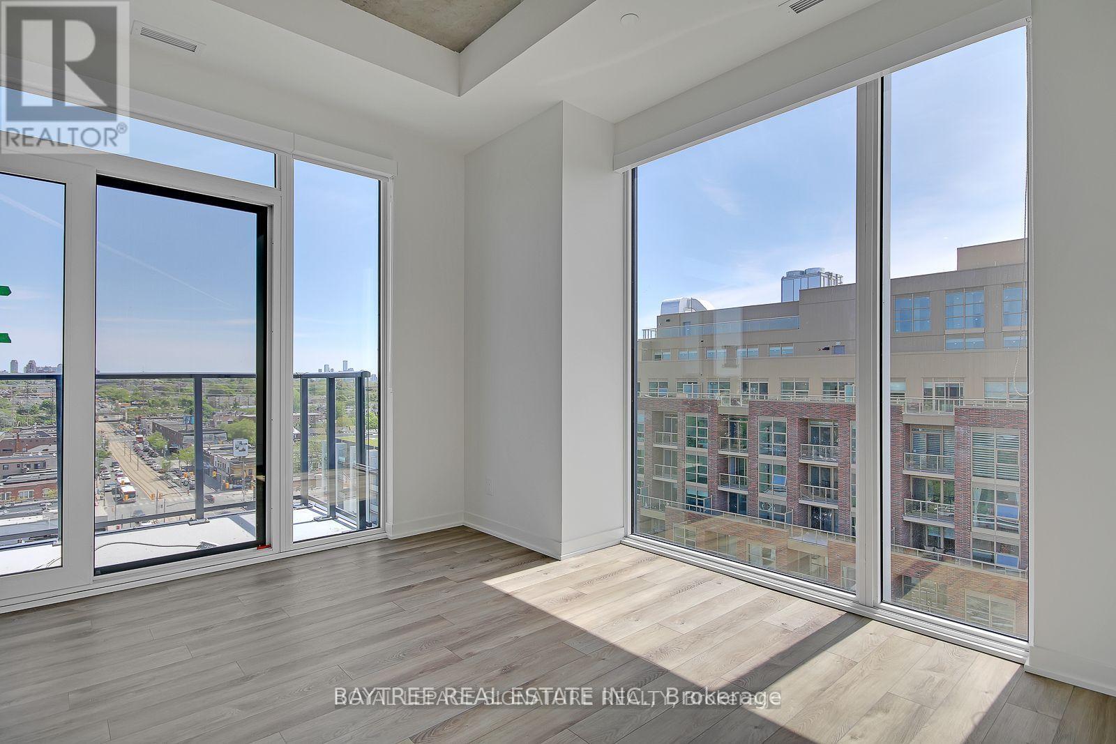1003 - 1808 St Clair Avenue W, Toronto, Ontario  M6N 0C1 - Photo 4 - W14129912