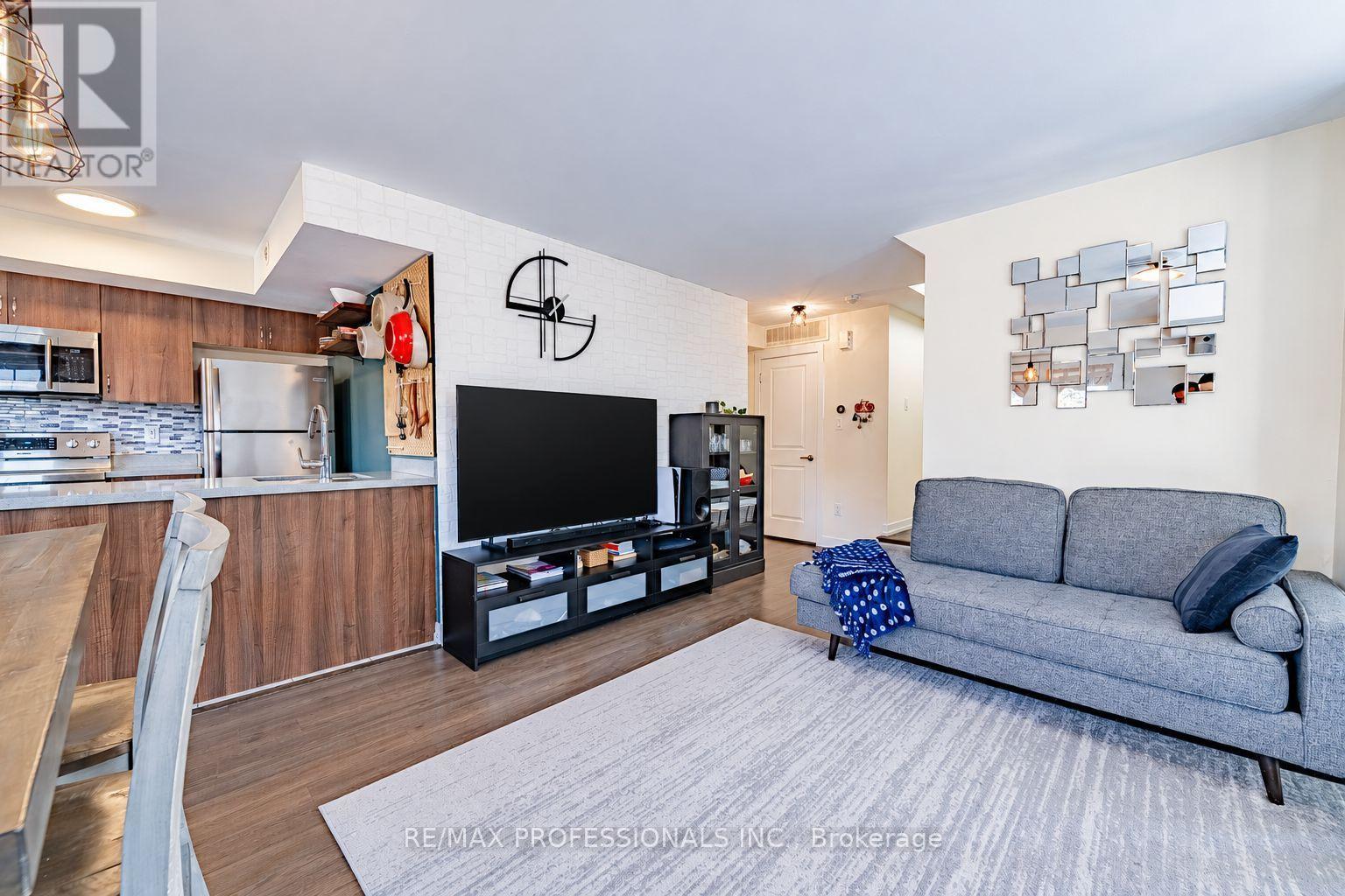 11 - 2335 Sheppard Avenue W, Toronto, Ontario  M9M 0E9 - Photo 10 - W14129938