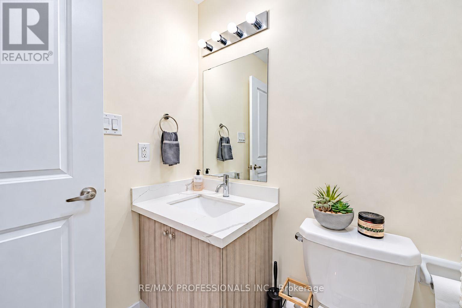11 - 2335 Sheppard Avenue W, Toronto, Ontario  M9M 0E9 - Photo 25 - W14129938