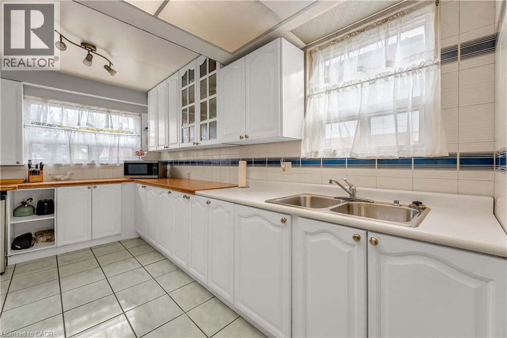 3313 Acala Crescent, Mississauga, Ontario  L5A 3E4 - Photo 14 - 40868625