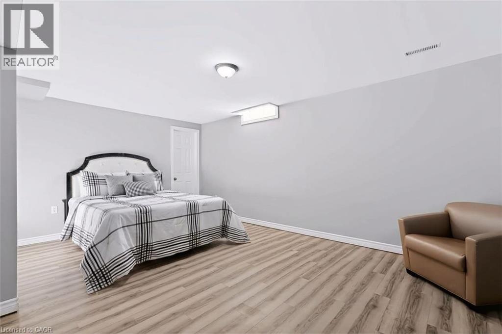 1334 Sycamore Drive, Burlington, Ontario  L7M 1H2 - Photo 22 - 40858663