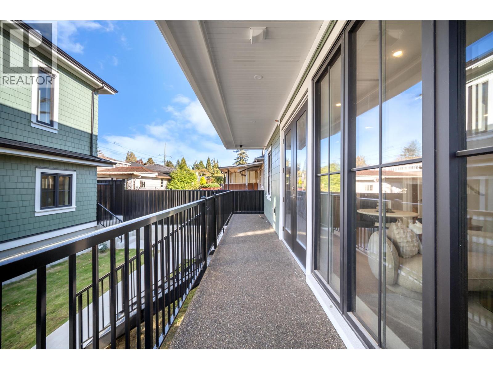 2 1613 E 58th Avenue, Vancouver, British Columbia  V5P 2C1 - Photo 5 - R3179595