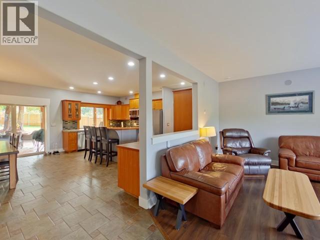 7254 Toba Street, Powell River, British Columbia  V8A 5M7 - Photo 19 - 20308