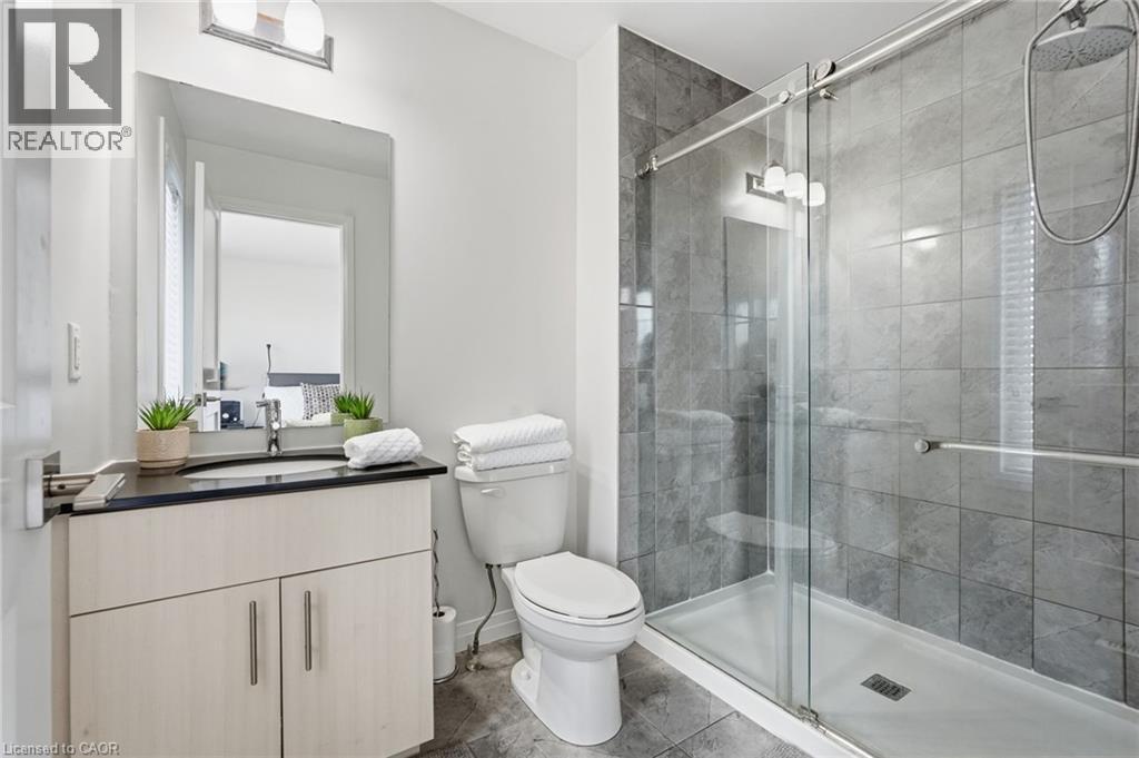 30 Times Square Boulevard Unit# 201, Stoney Creek, Ontario  L8J 0L8 - Photo 34 - 40875079