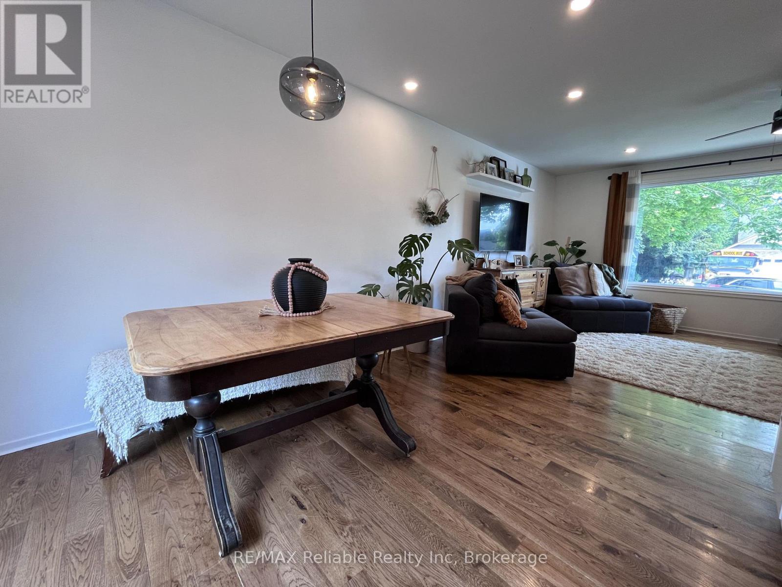 255 Hamilton Street, North Huron, Ontario  N0M 1H0 - Photo 14 - X14130092