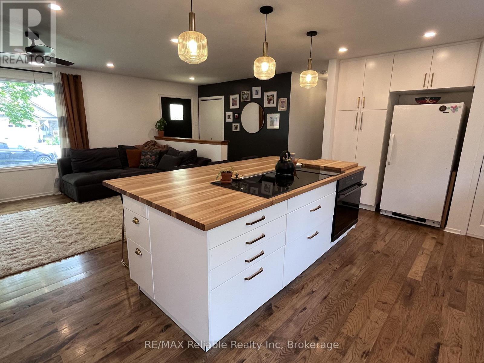 255 Hamilton Street, North Huron, Ontario  N0M 1H0 - Photo 19 - X14130092