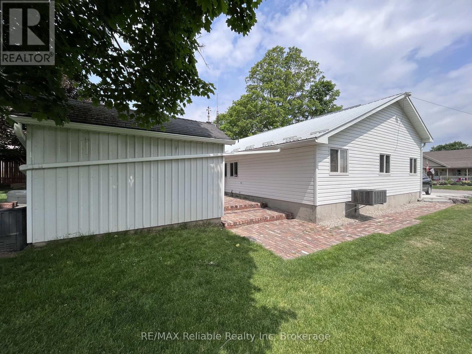 255 Hamilton Street, North Huron, Ontario  N0M 1H0 - Photo 43 - X14130092