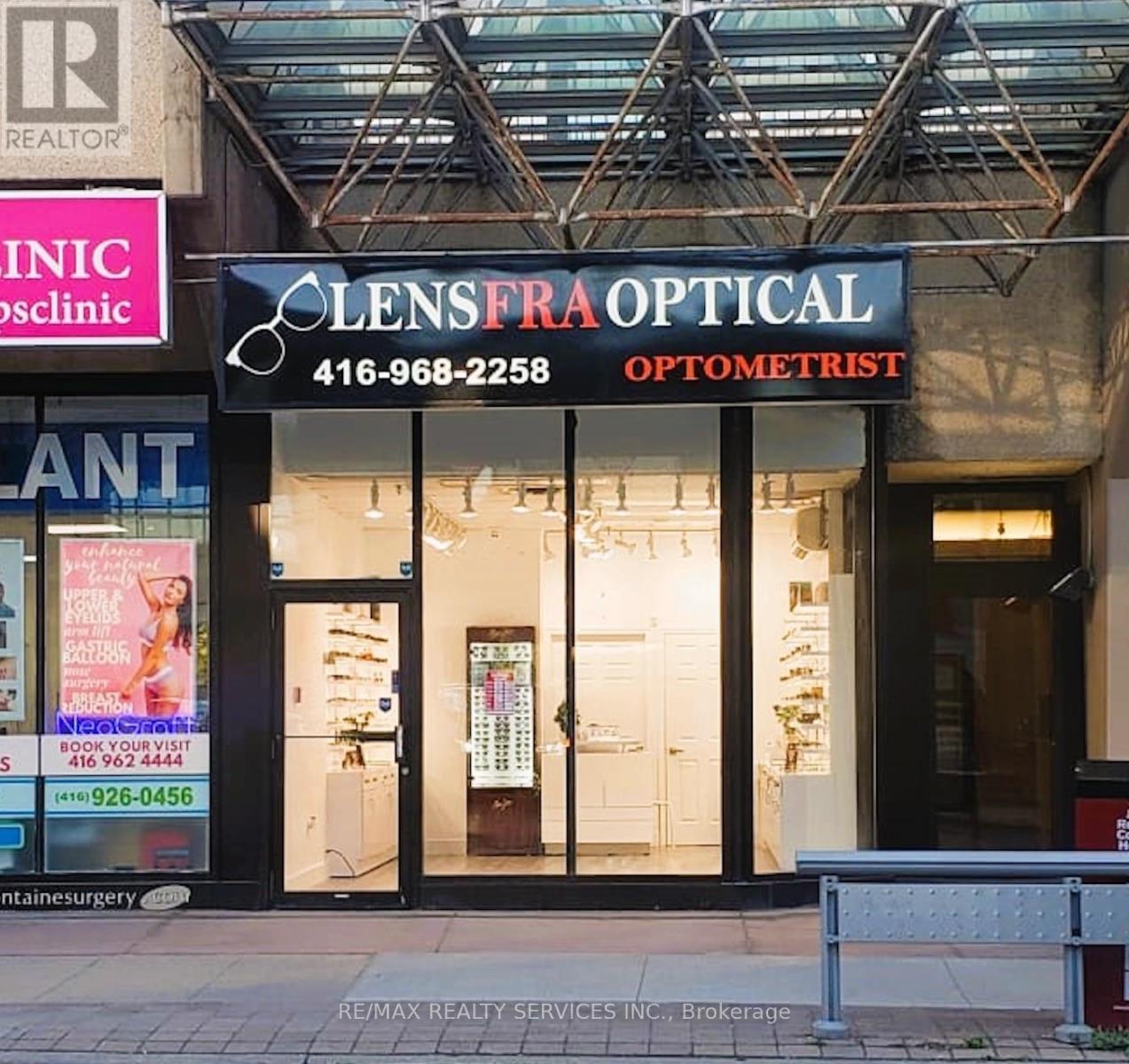 3 - 890 YONGE STREET, Toronto, Ontario