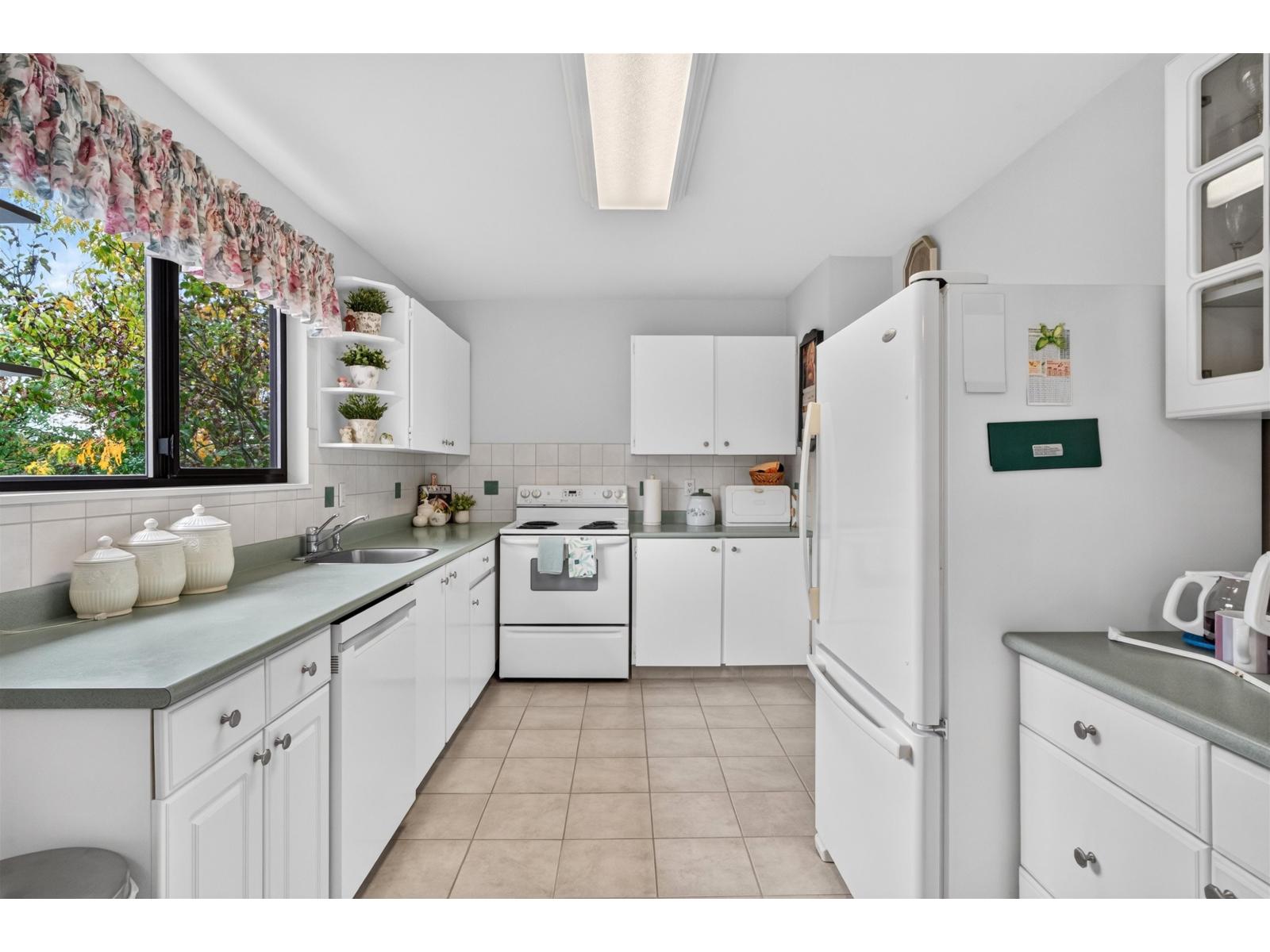 8746 MILTON DRIVE