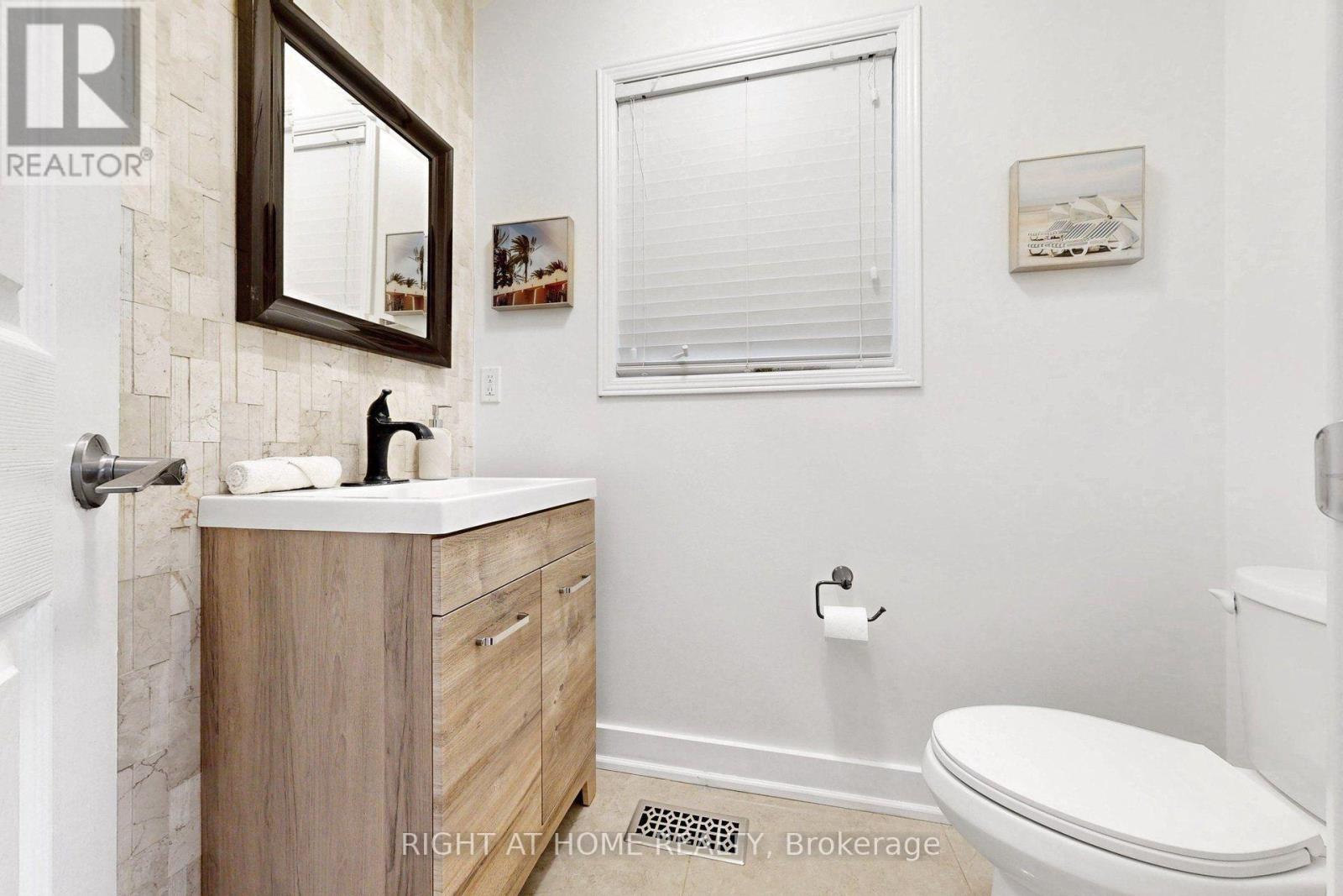 27 Chambersburg Way, Whitchurch-Stouffville (Stouffville), Ontario  L4A 0X9 - Photo 16 - N14130070