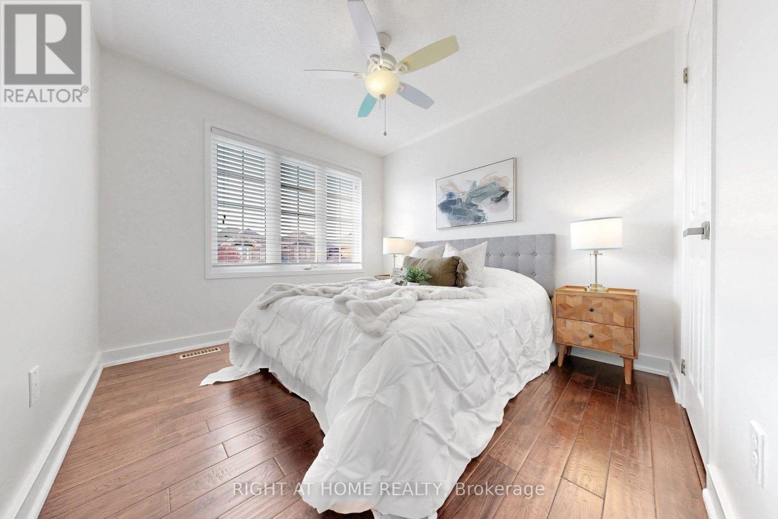 27 Chambersburg Way, Whitchurch-Stouffville (Stouffville), Ontario  L4A 0X9 - Photo 26 - N14130070