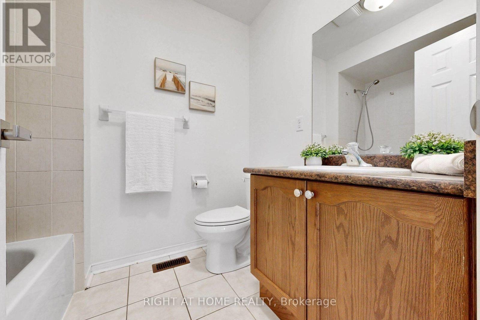 27 Chambersburg Way, Whitchurch-Stouffville (Stouffville), Ontario  L4A 0X9 - Photo 27 - N14130070