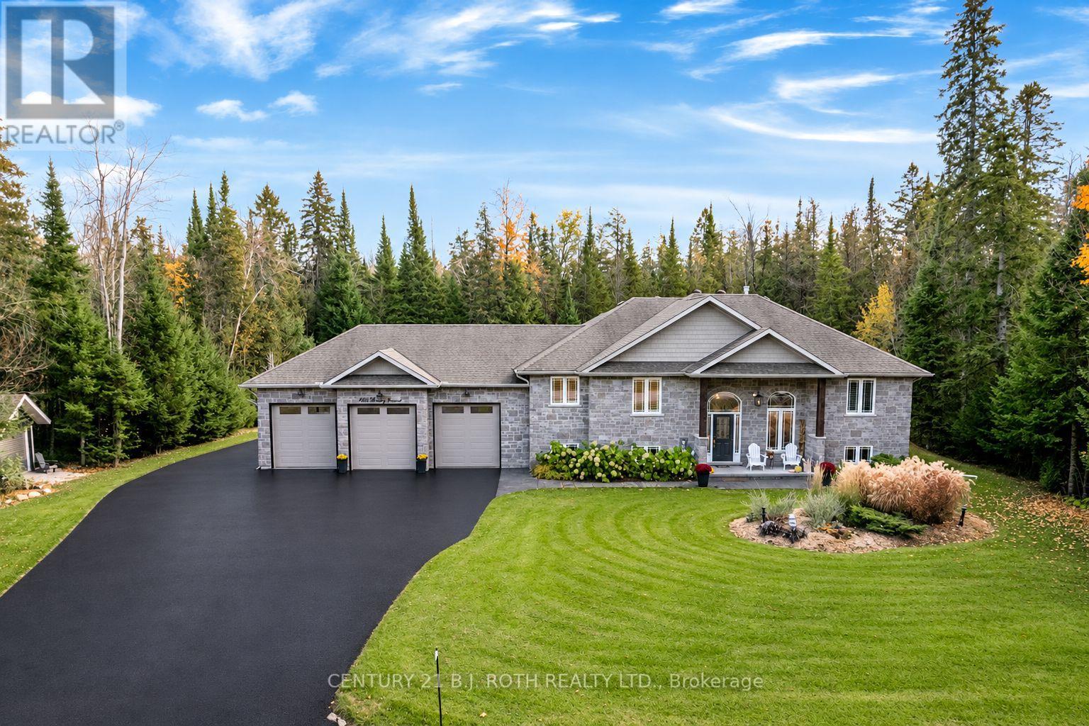 1435 Rimkey Crescent, Severn, Ontario  L3V 0E9 - Photo 1 - S14130104