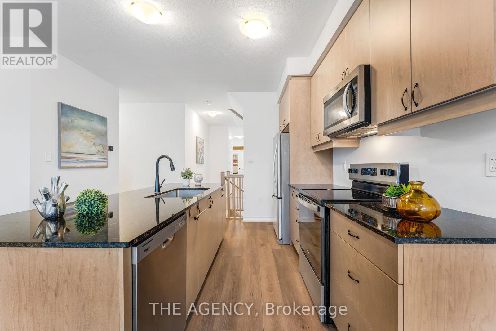 162 Stamson Street, Kitchener, Ontario  N2R 0V2 - Photo 6 - X14130142