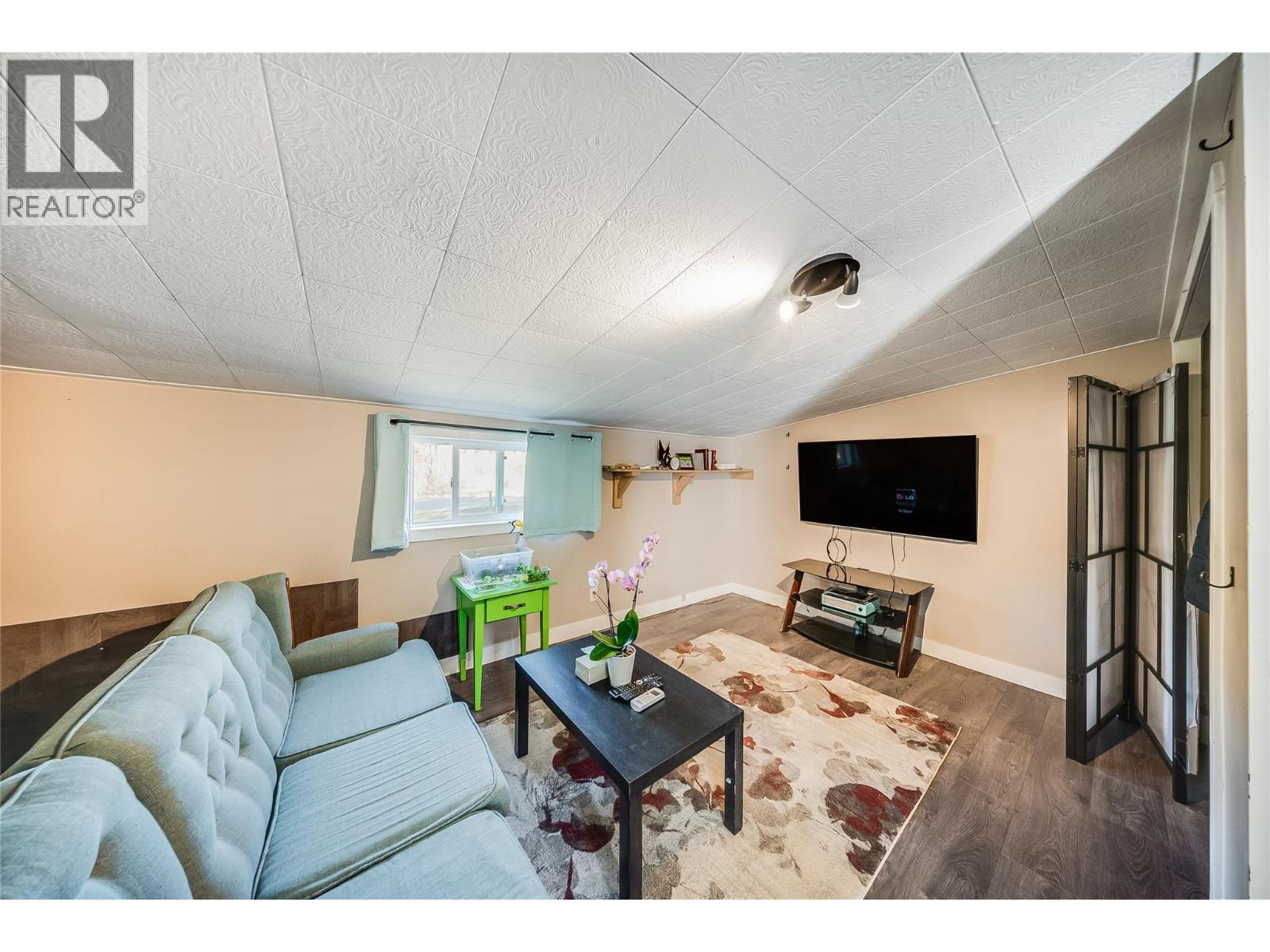 894 Waterloo Road, Castlegar, British Columbia  V1N 4K8 - Photo 53 - 10404838