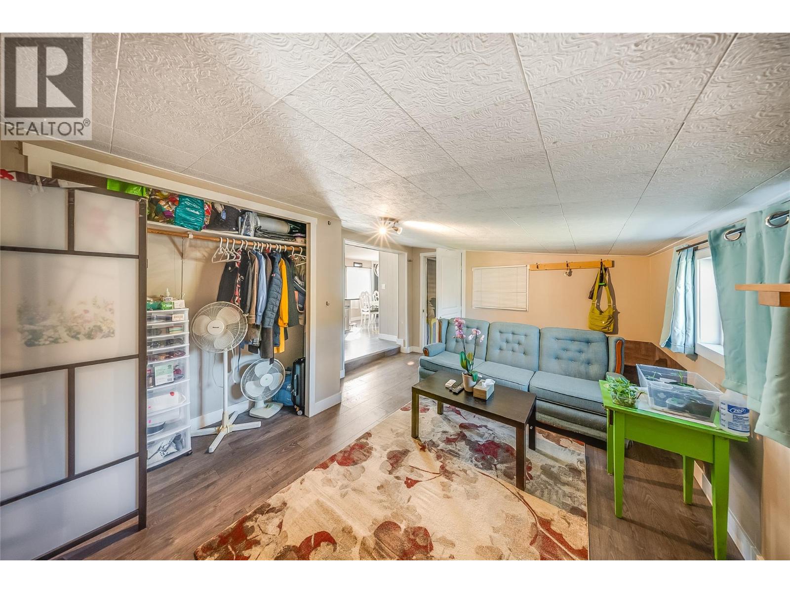 894 Waterloo Road, Castlegar, British Columbia  V1N 4K8 - Photo 54 - 10404838
