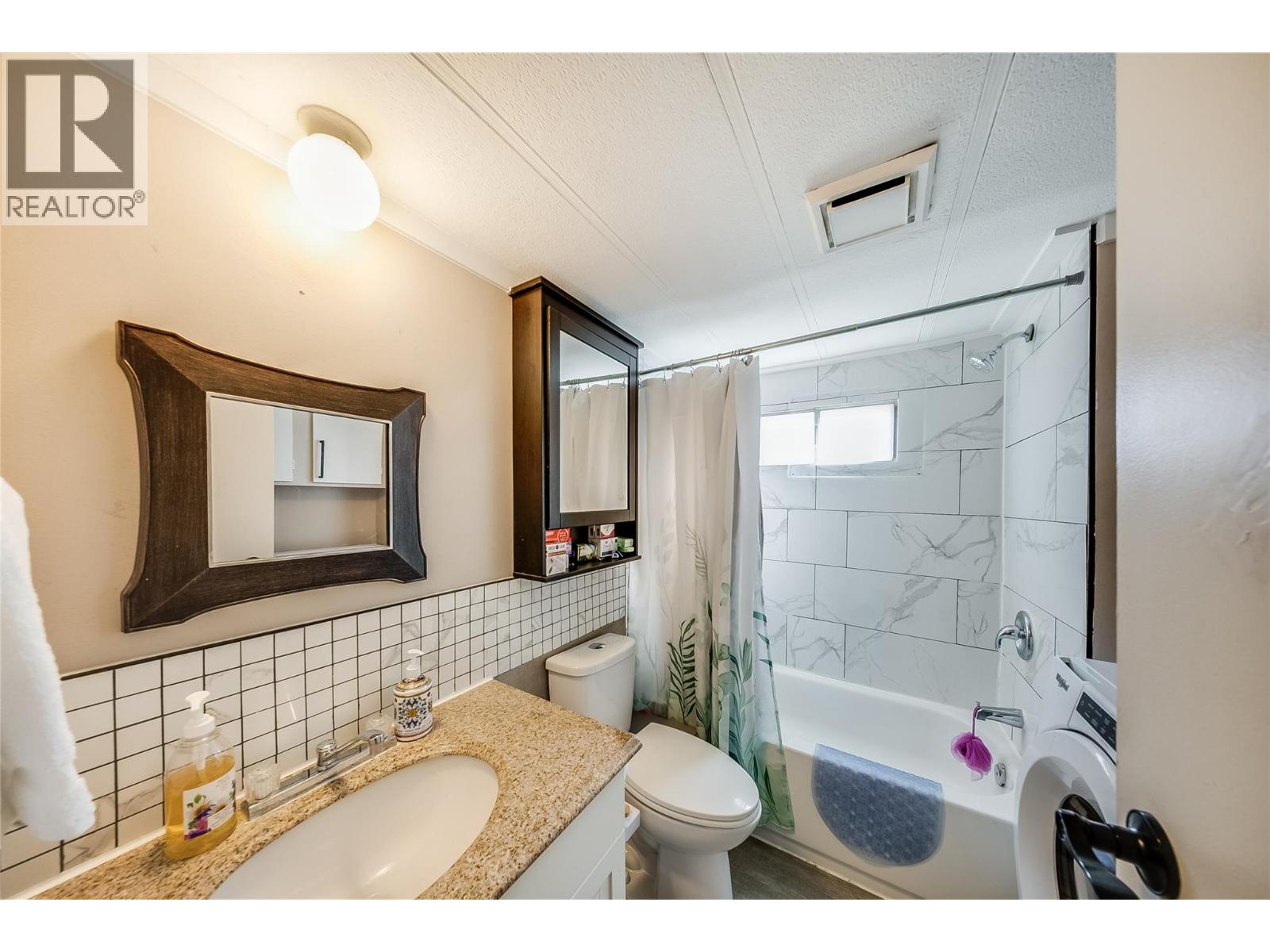 894 Waterloo Road, Castlegar, British Columbia  V1N 4K8 - Photo 58 - 10404838