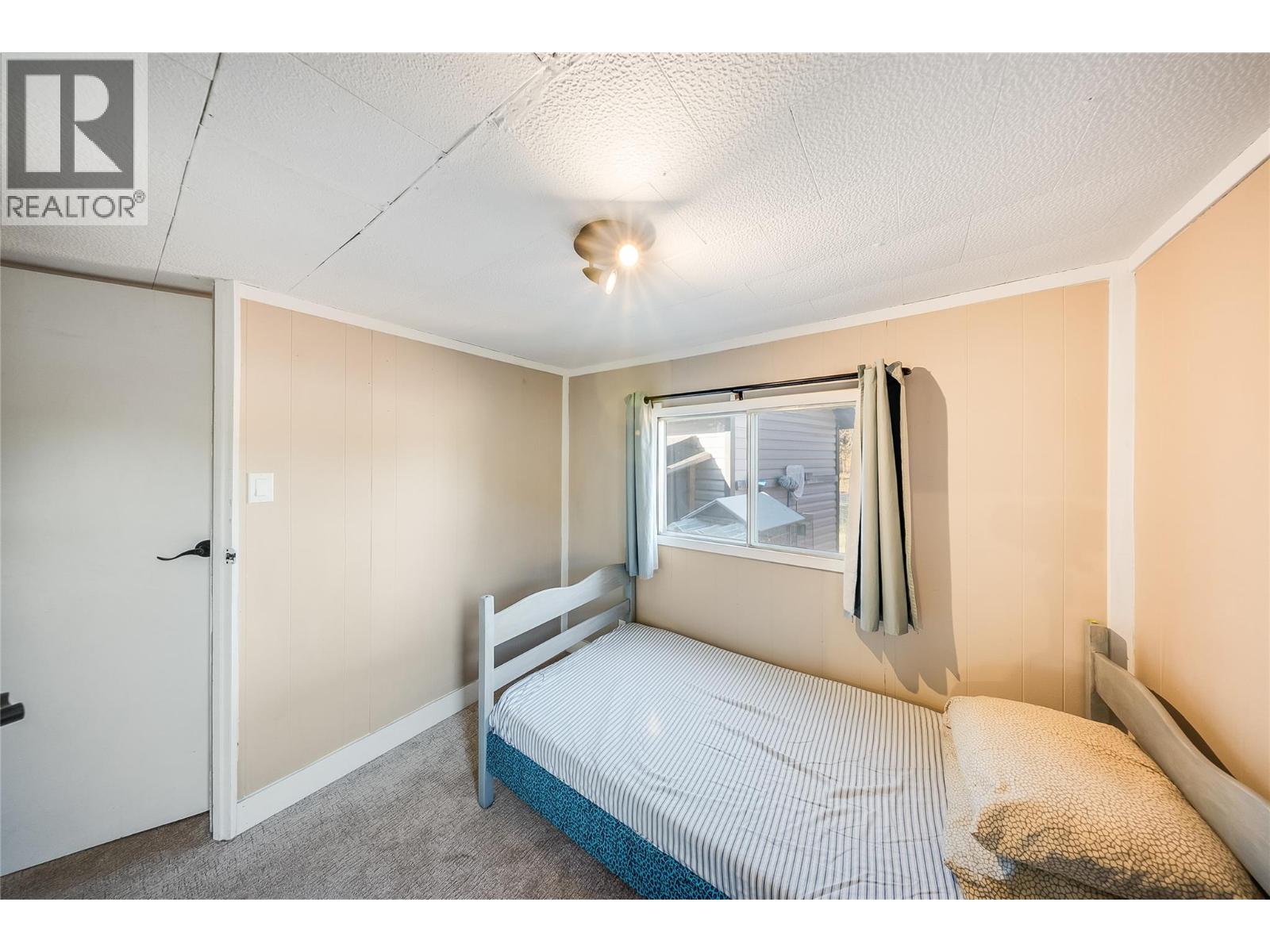 894 Waterloo Road, Castlegar, British Columbia  V1N 4K8 - Photo 61 - 10404838