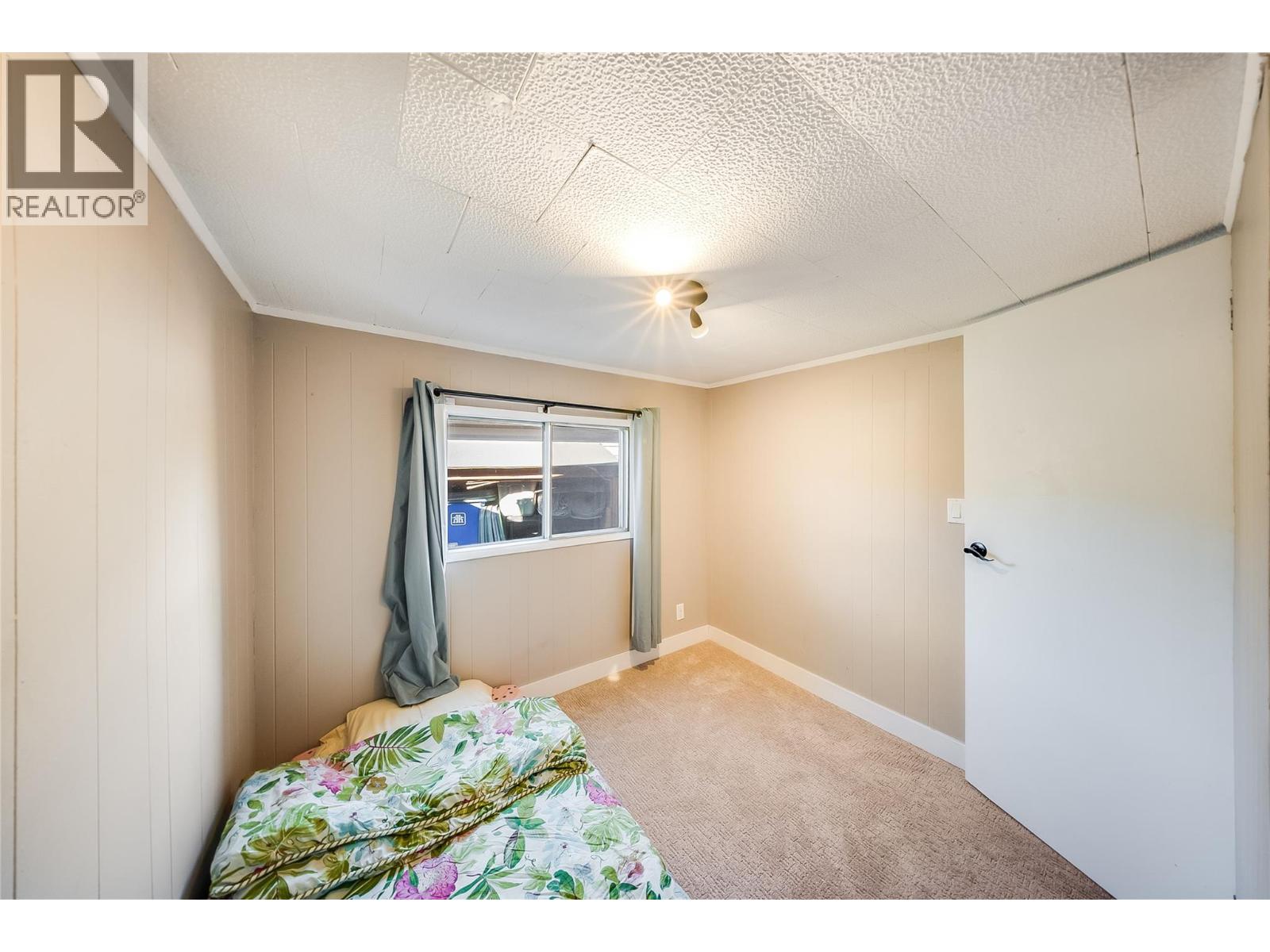 894 Waterloo Road, Castlegar, British Columbia  V1N 4K8 - Photo 63 - 10404838
