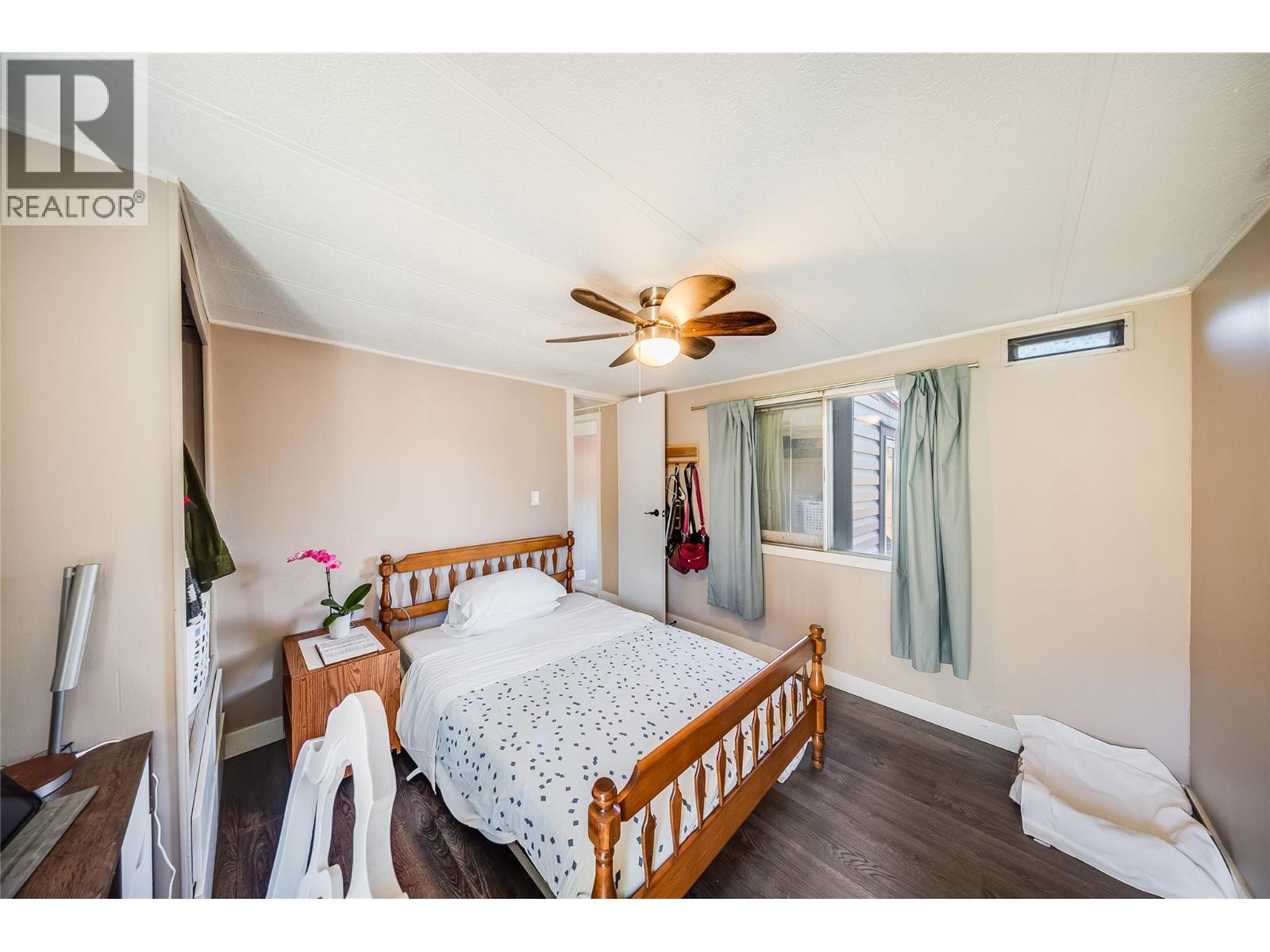 894 Waterloo Road, Castlegar, British Columbia  V1N 4K8 - Photo 65 - 10404838