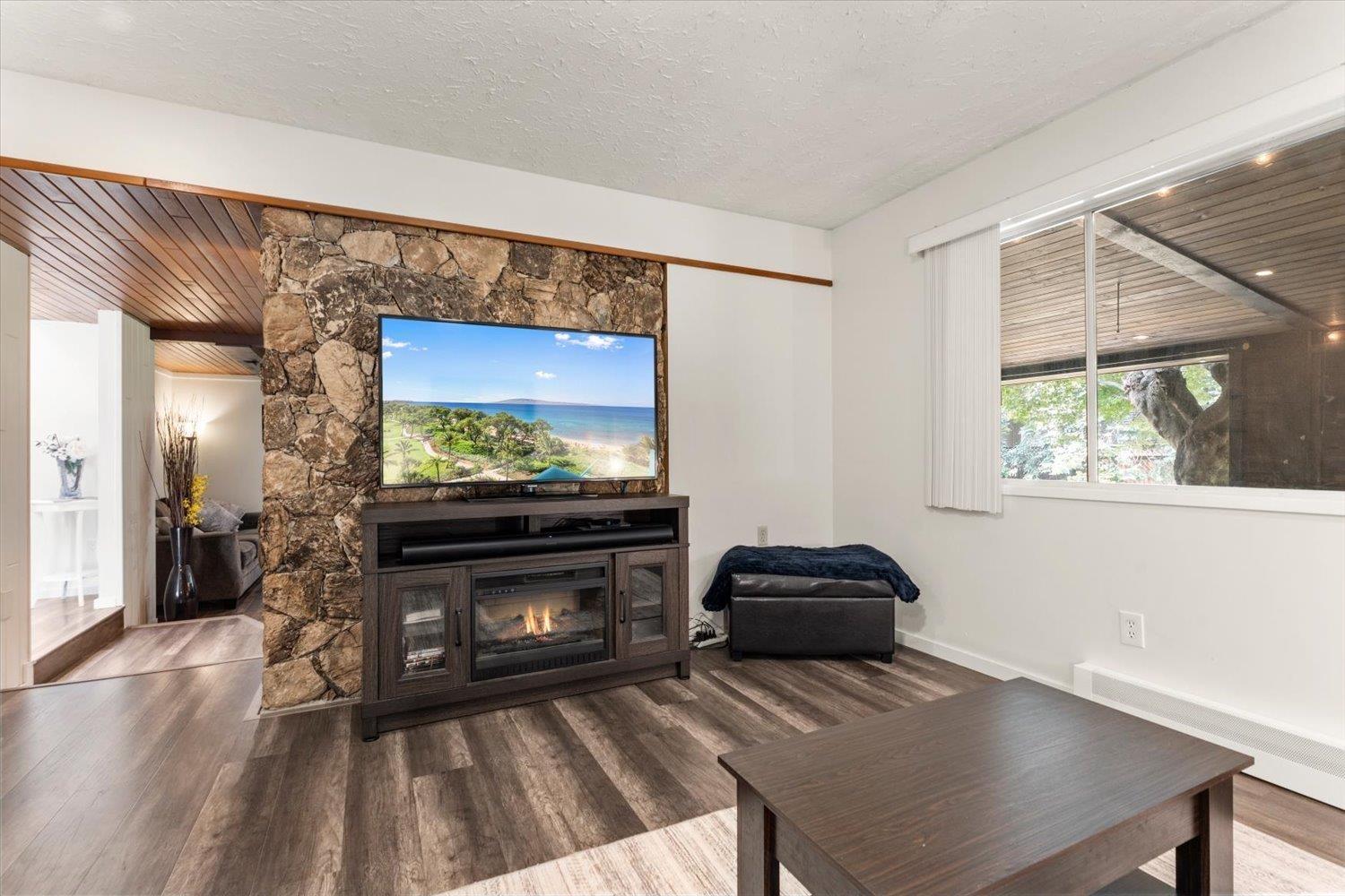 1752 CEDAR PLACE|Agassiz